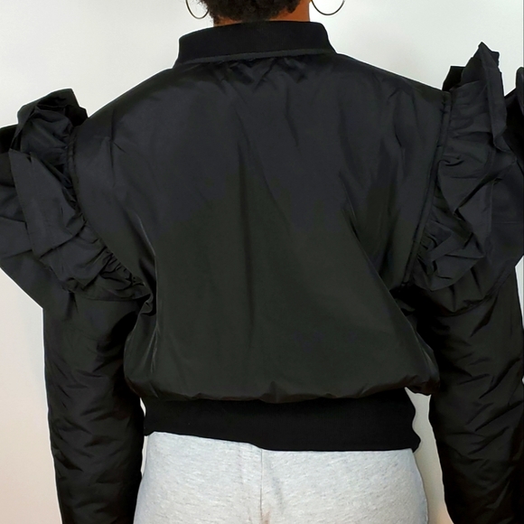 Black Ruffle Shoulder Double Front Zip Cropped Bomber Jacket - Picture 3 of 5